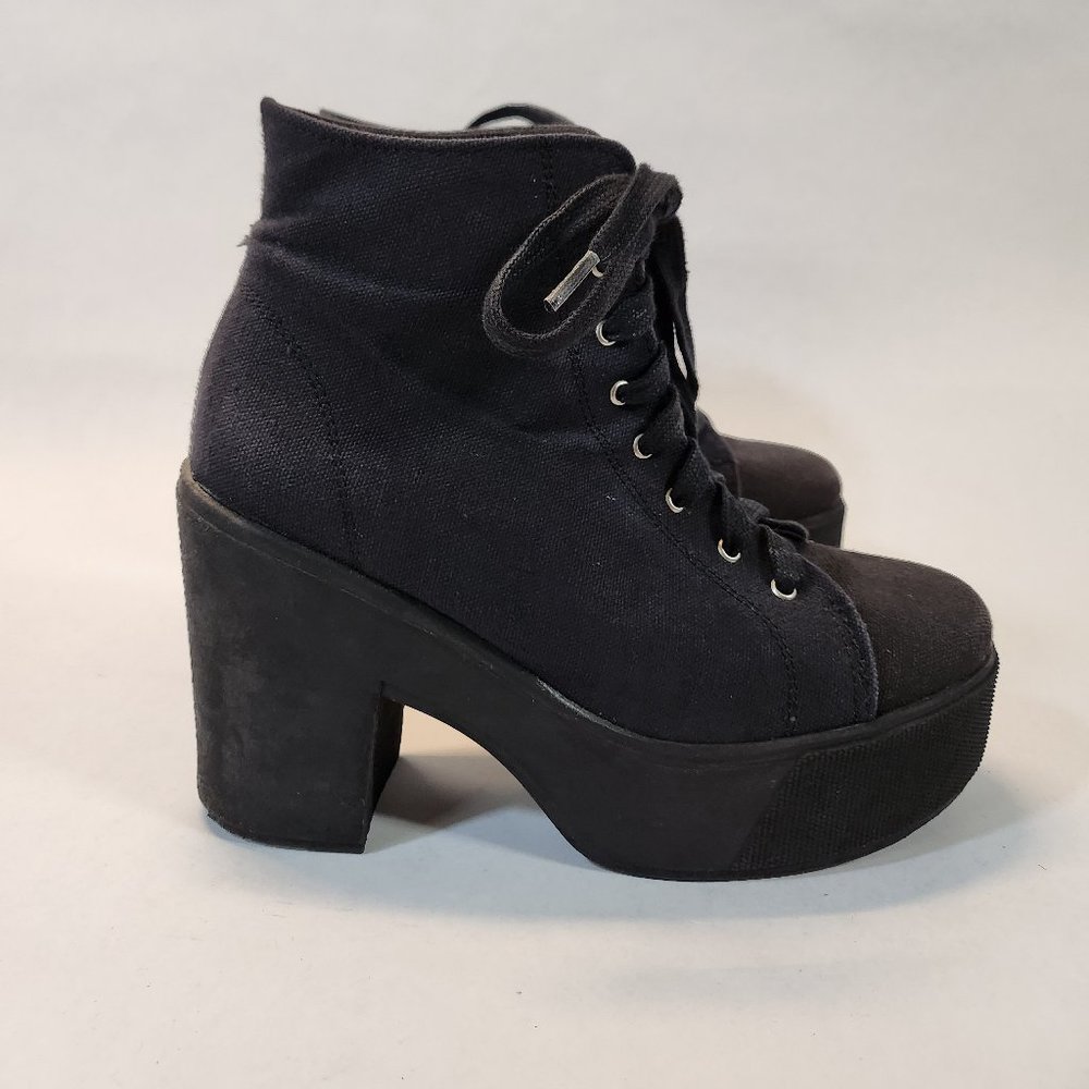 Black platform ankle bootie Outsider by Sixtyseven EU38 US7